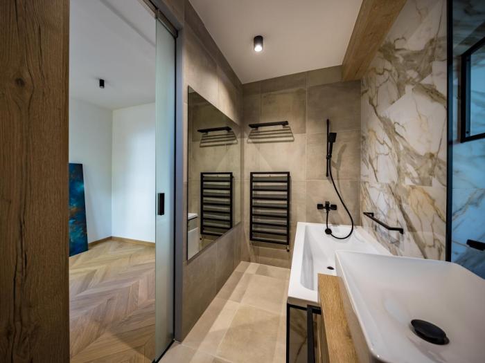 BT 20211110 Alvinci u 101-HDR-Pano