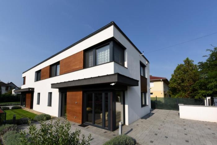 csaladi haz tervezes EwjYM